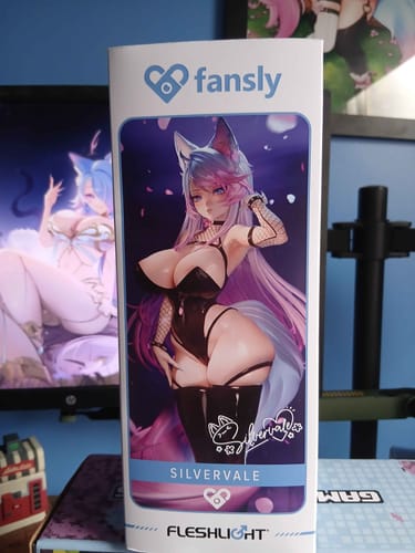 Customer photo review of Silvervale Fansly Fleshlight: Waifu Lady