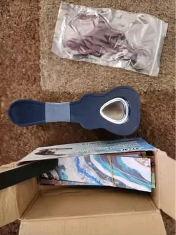 Customer photo review of Guitar Pick Punch