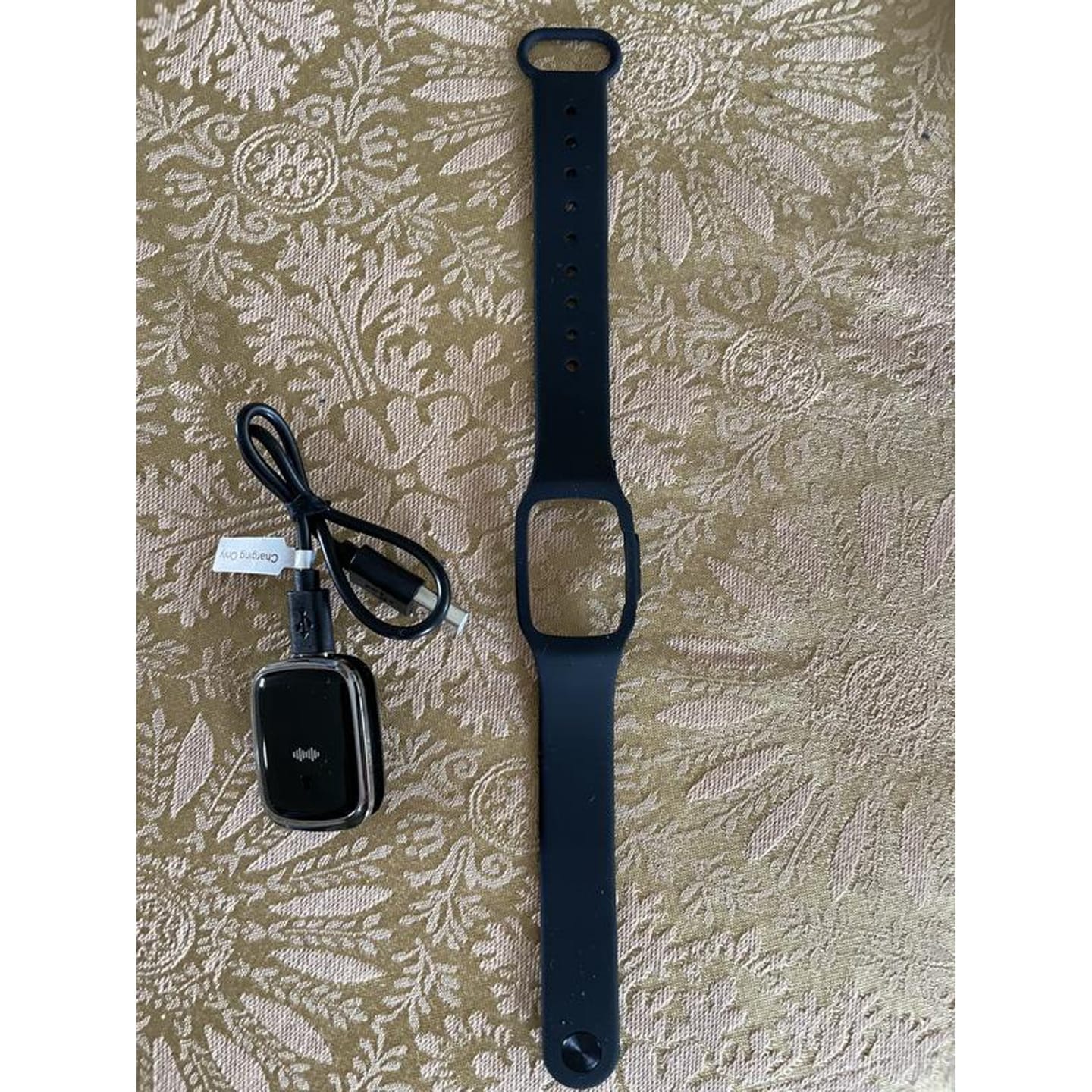 Customer photo review of Ultrasonic Mosquito Bracelet for Chemical-Free Outdoor Protection
