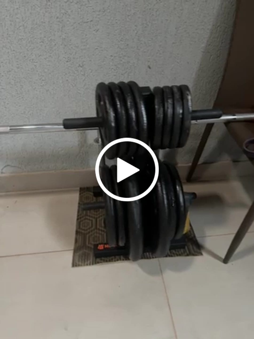 Customer video review of Suporte Expositor De Anilhas Barras E Halteres