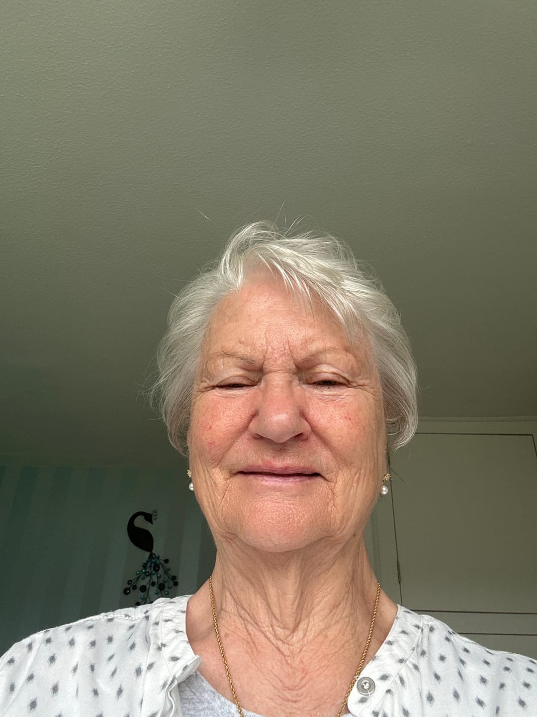 Customer photo review of Pro Age+ Super Face Skin Polish- Rejuvinate Glowing Skin Action in this power packed polish