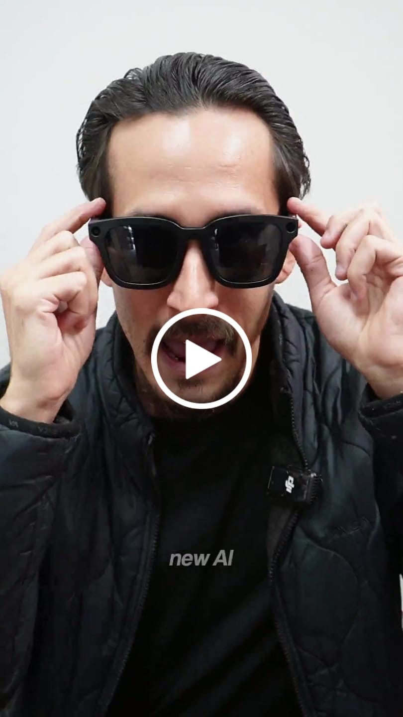 Customer video review of AI Smart Glasses - Camera 8 MP, Real-Time Translation, Navigation