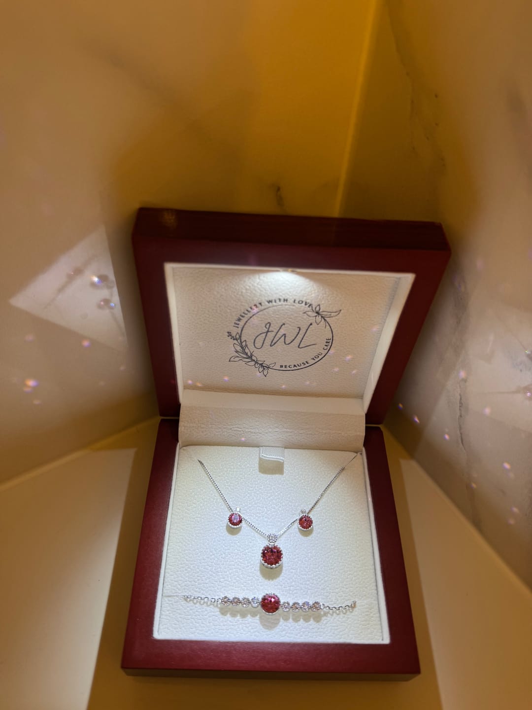 Customer photo review of 3-Piece Tourmaline Pink Crystal Jewellery Gift Set