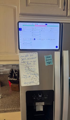 Customer photo review of Everblog 13.4" FridgeCal™ Calendar