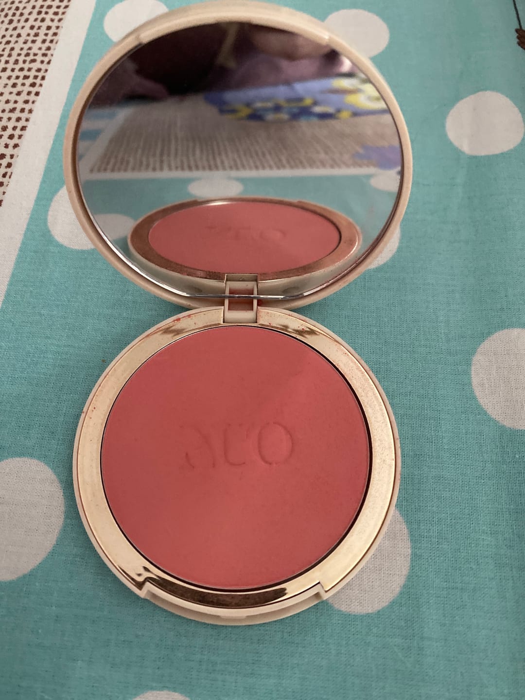 Customer photo review of Blush pudra cu efect de blurare