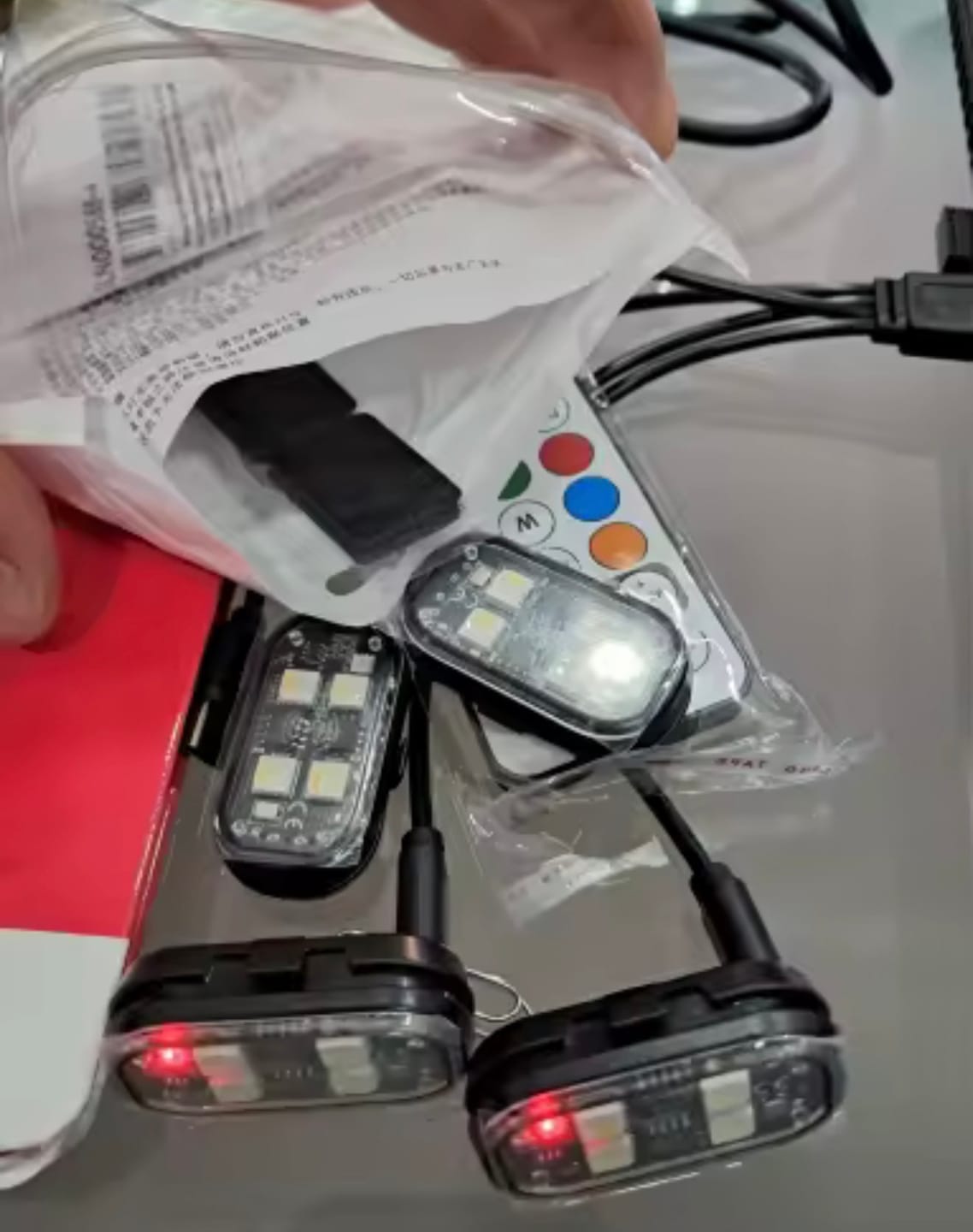 Customer photo review of Kit Premium Iluminación Ambiental LED RGB