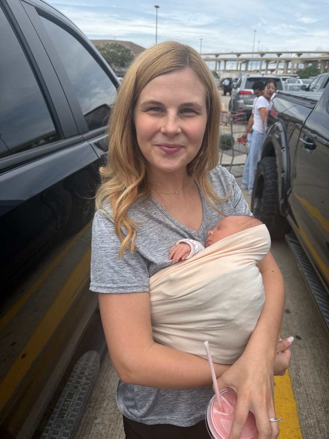 Customer photo review of Mama's Bonding Comforter
