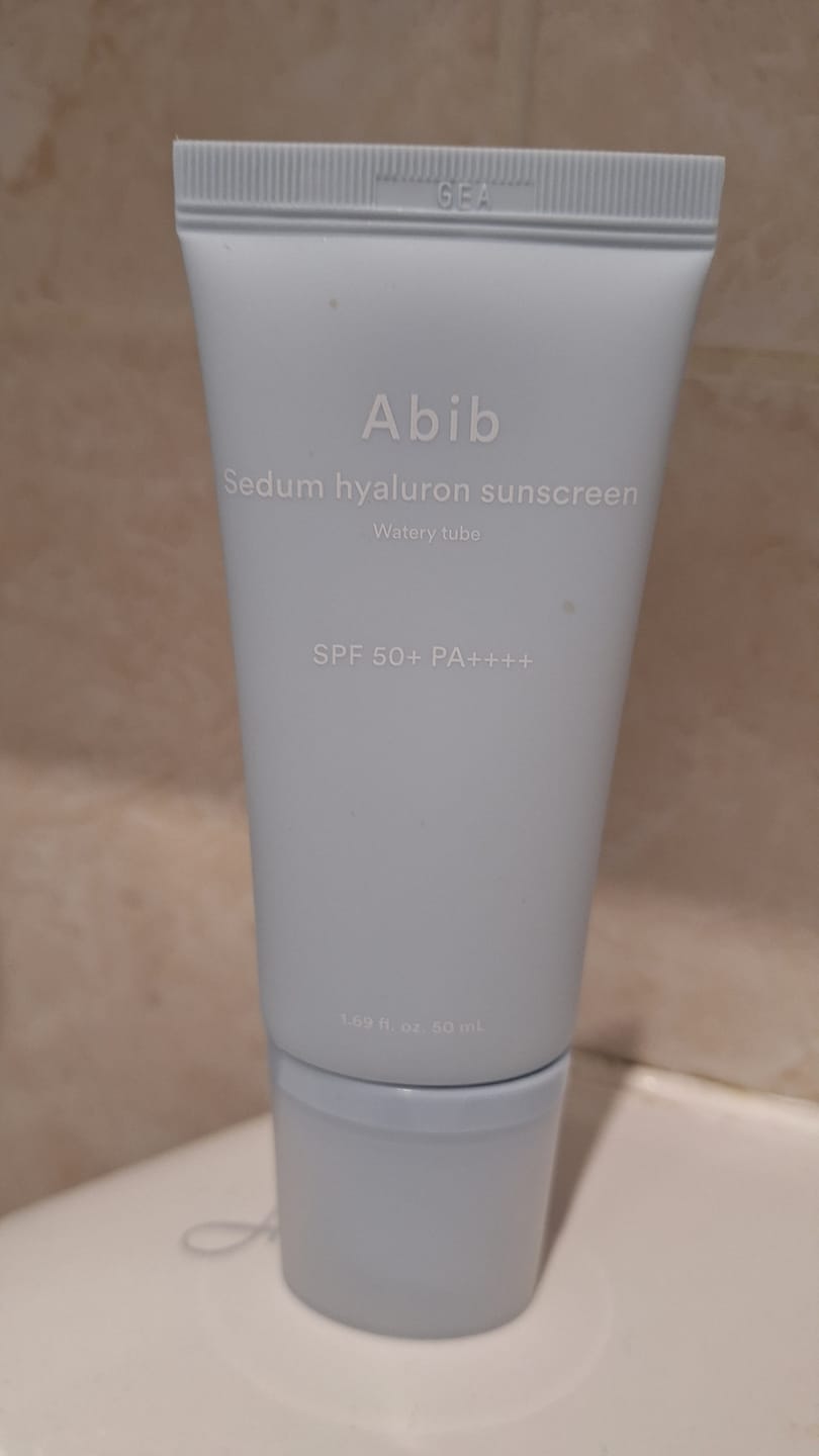 Customer photo review of Mitrinošs saules aizsargkrēms Abib Sedum Hyaluron Sunscreen Watery Tube