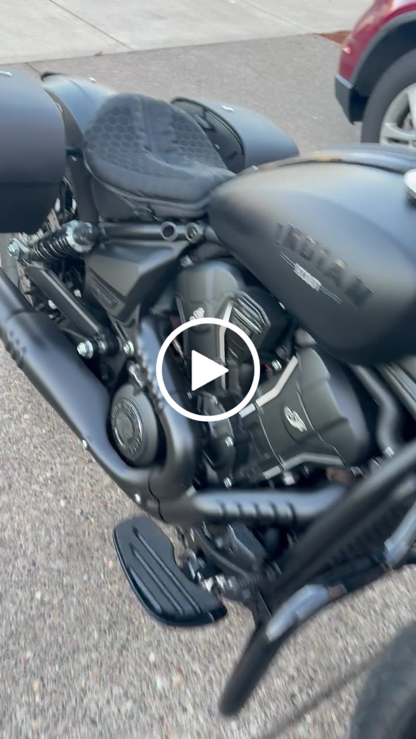 Customer video review of 28L - Pantheon Quick-Mount Medium 2025+ Indian Sport Scout Motorcycle Saddlebags