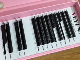 Customer photo review of Glossy Black Lashes