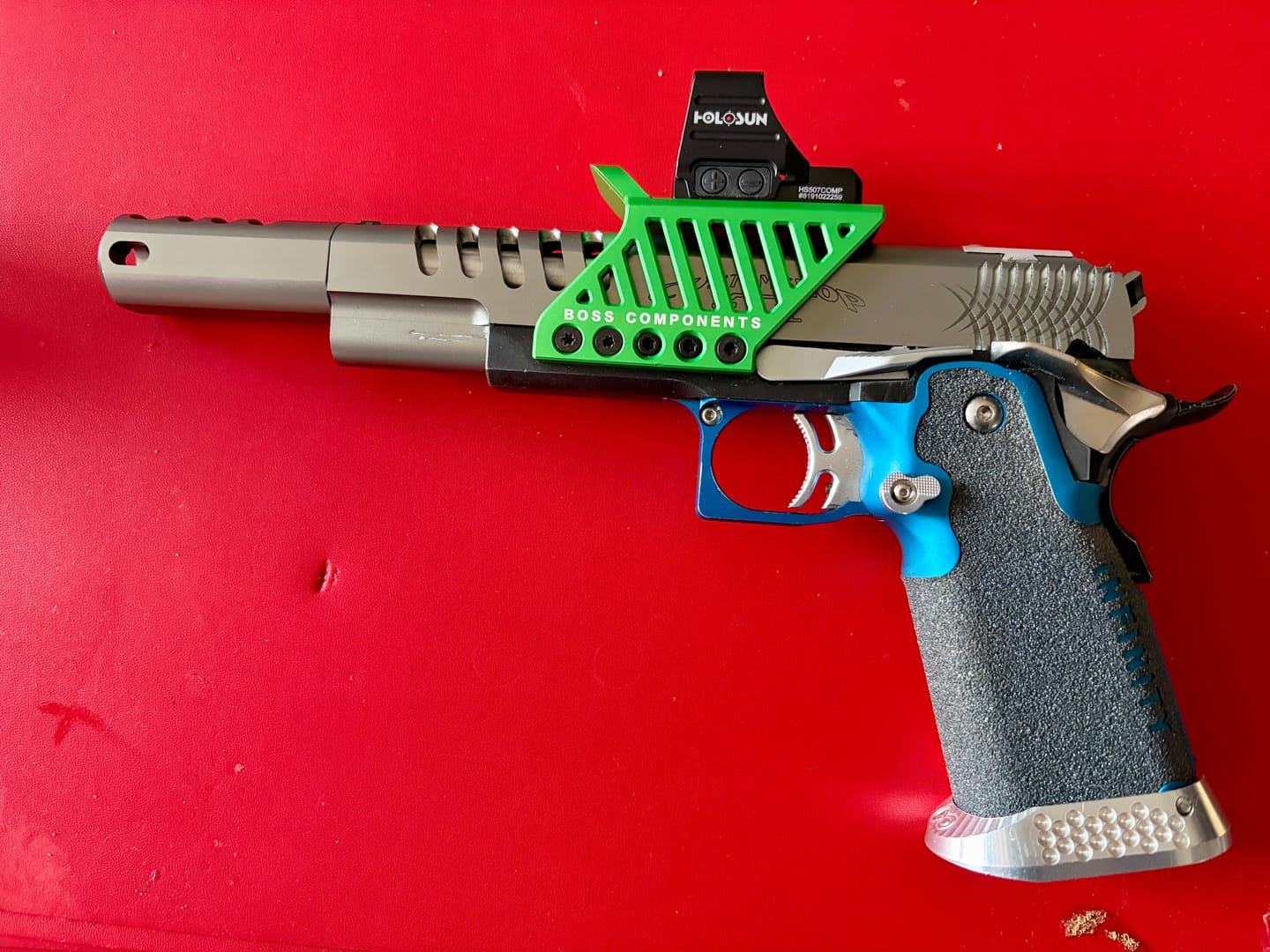 Customer photo review of 1911/2011 Red Dot Scope Multi Mount | Universal Optic Mount