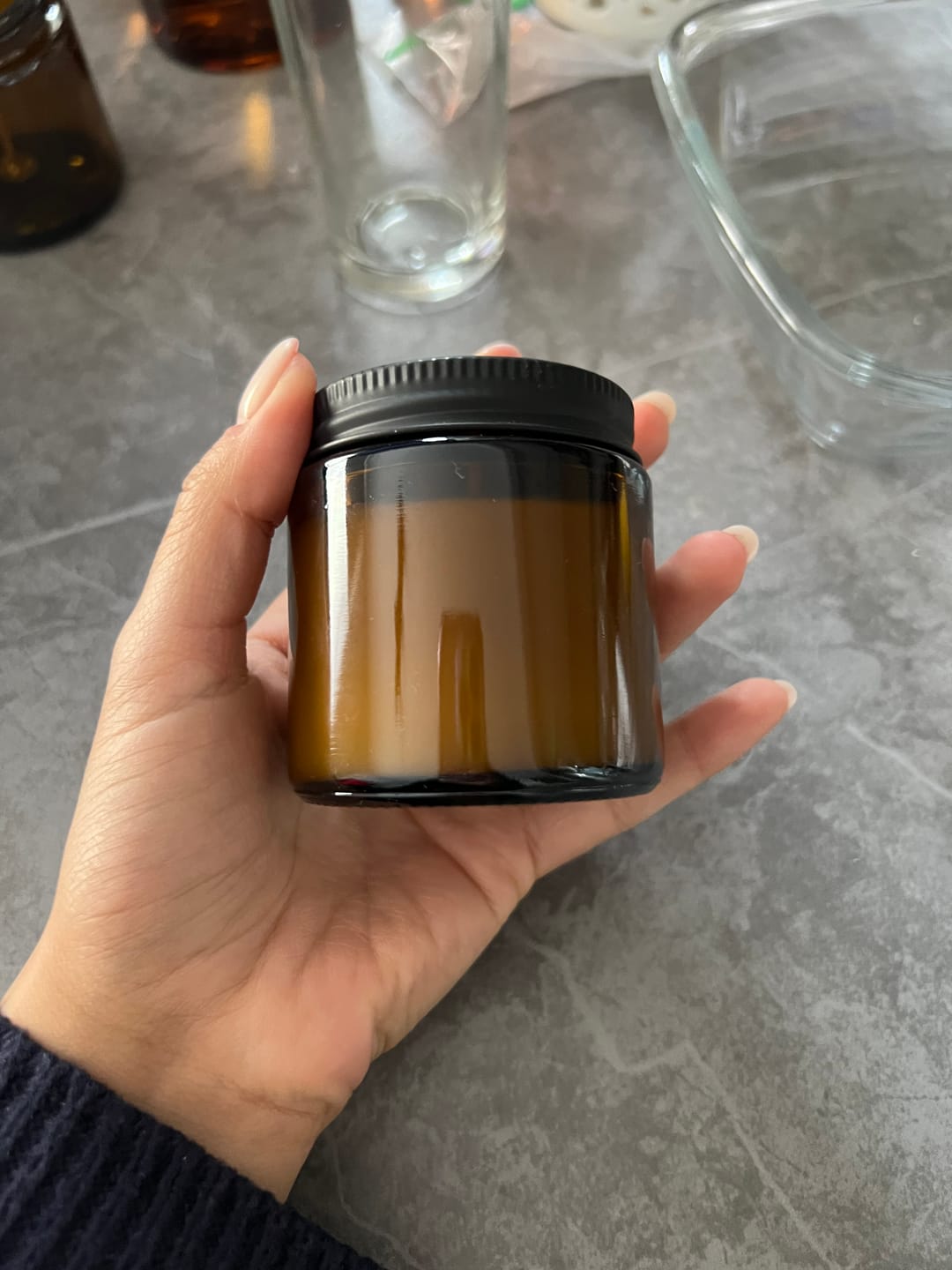 Customer photo review of Pote frasco velas vidrio ámbar 100 ml tapa negra mate