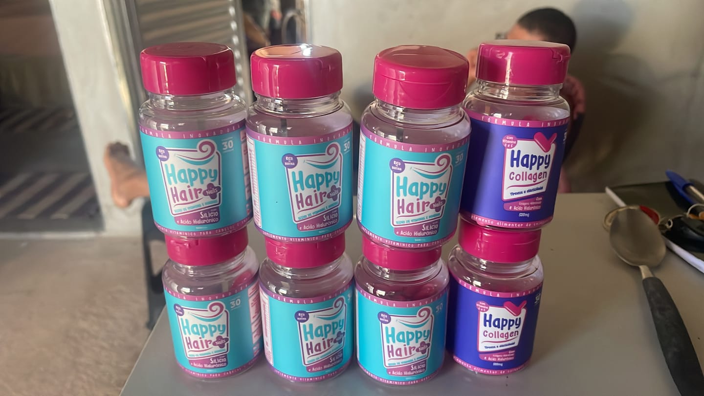Customer photo review of Happy Hair 3 Potes + 1 Colágeno Grátis