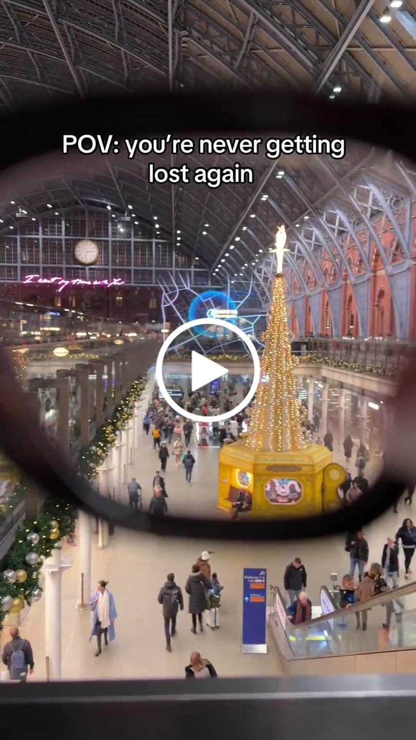 Customer video review of AI Smart Glasses - Camera 8 MP, Real-Time Translation, Navigation