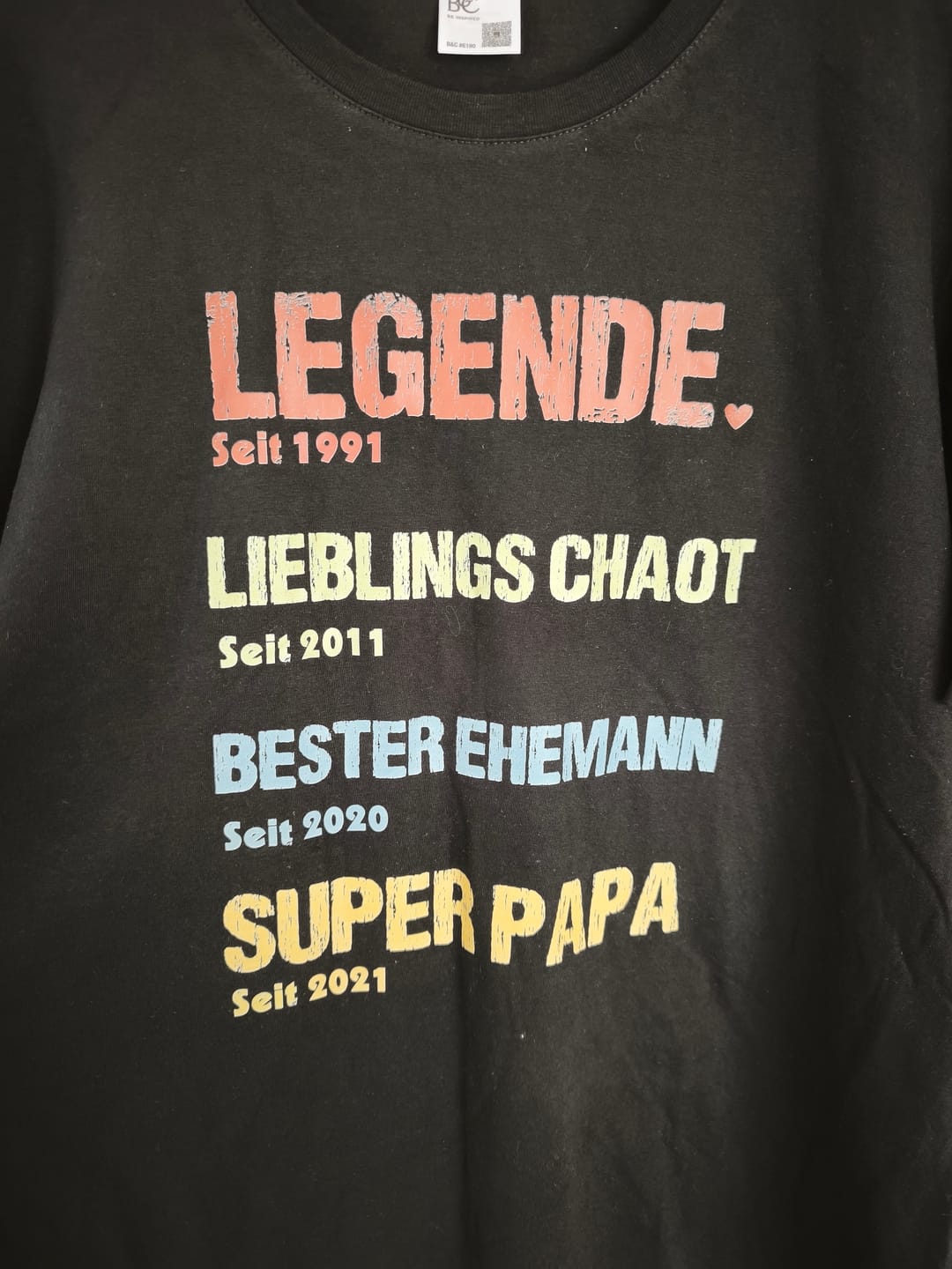 Customer photo review of Legende, Ehemann, Papa und Opa - Personalisiertes T-Shirt für Papa und Opa