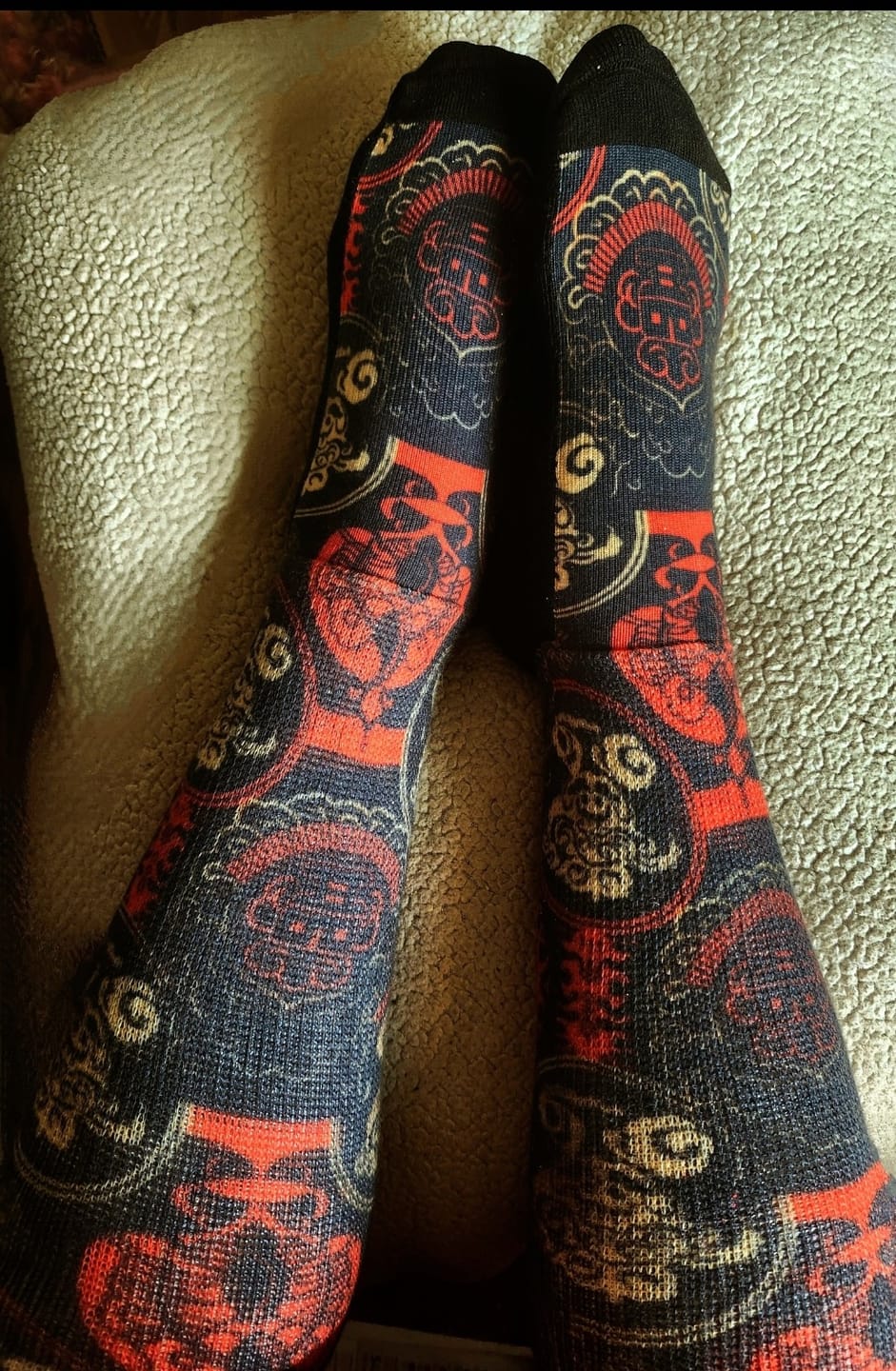 Customer photo review of Oriental Elegance EasyStretch™ Socks