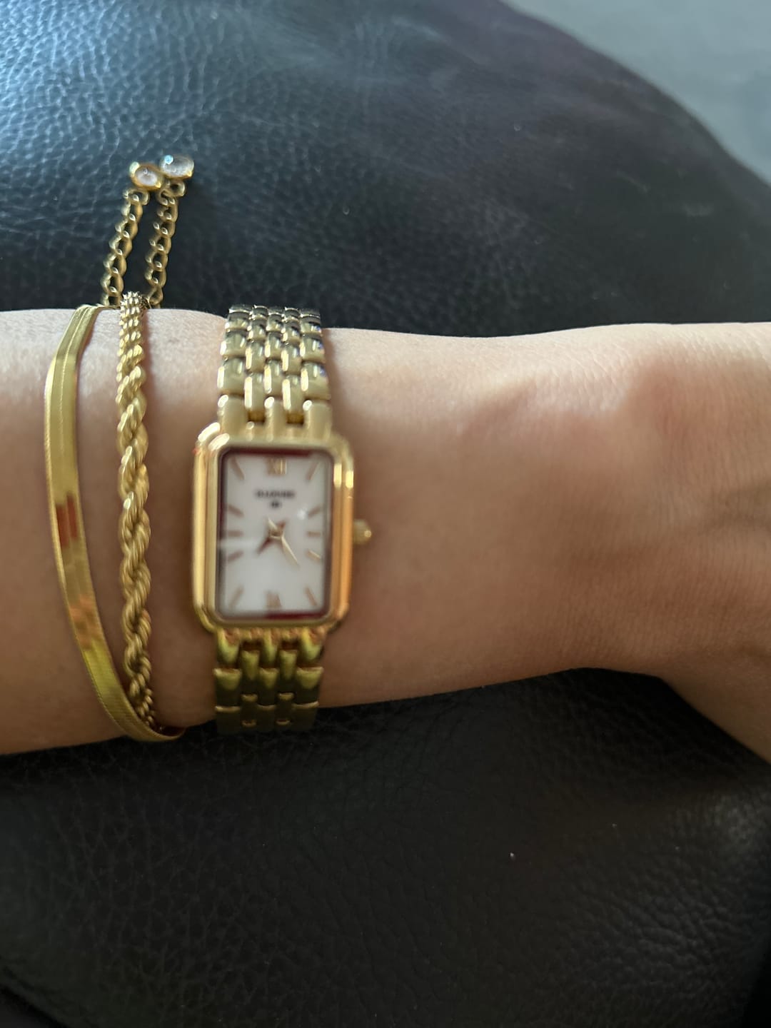 Customer photo review of Classic Gold Linked Watch