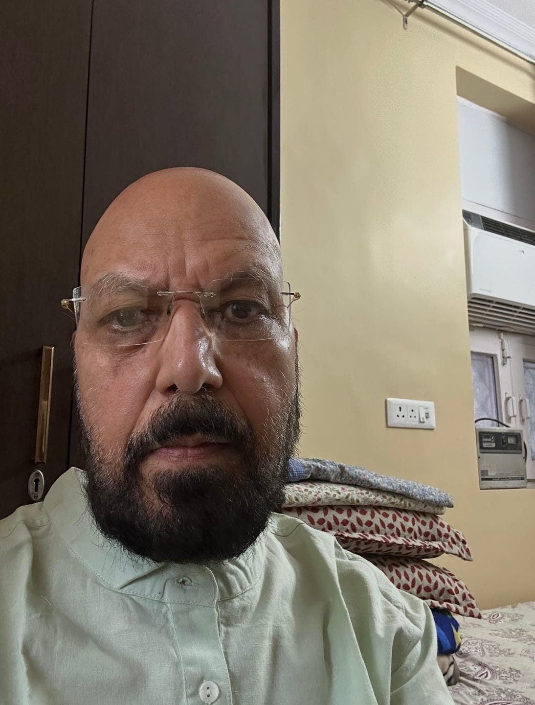 Customer photo review of Men Mint Green Airy Linen Long Kurta