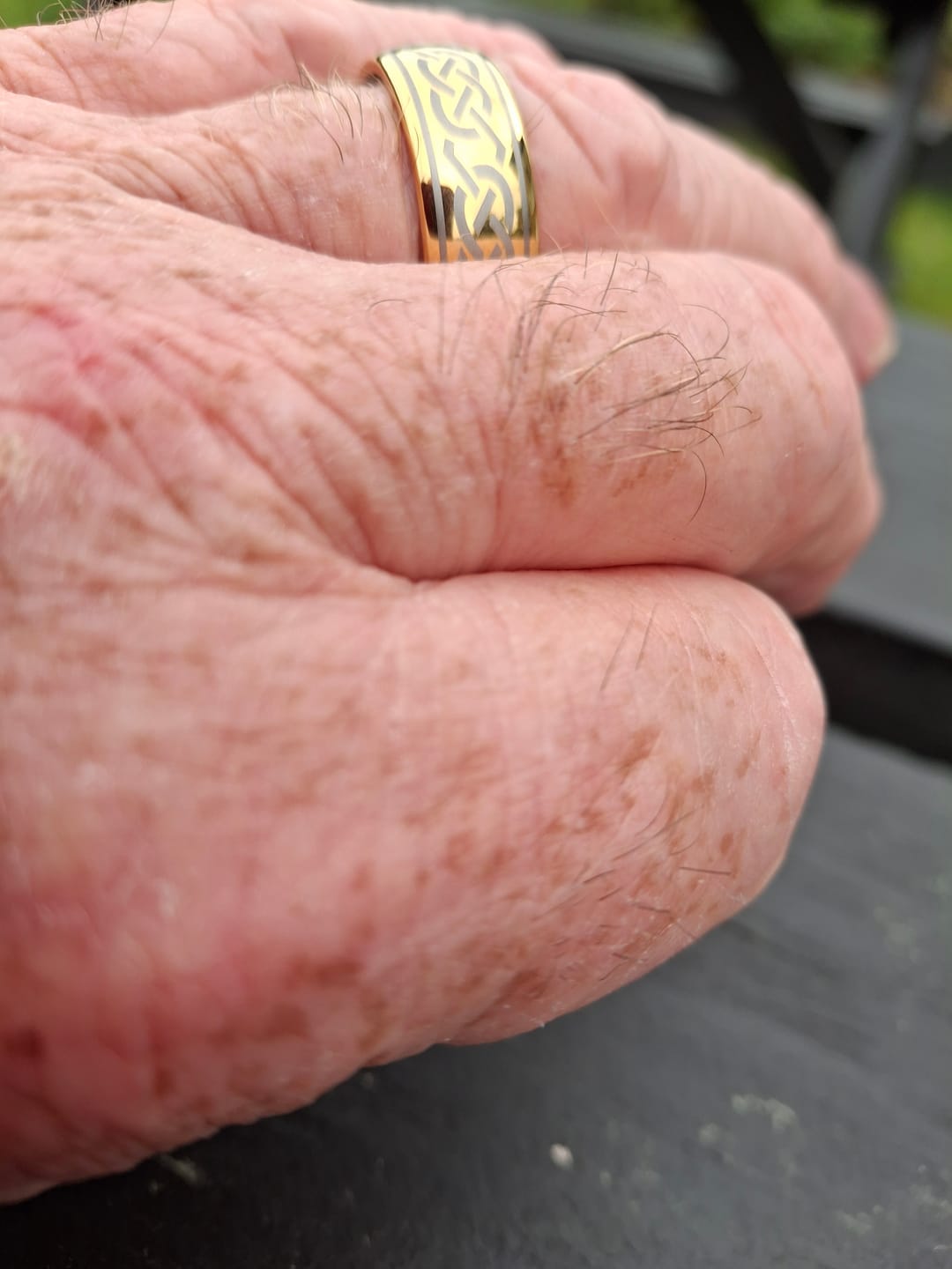 Customer photo review of The Celtic Knot 8mm Wonder Ring
