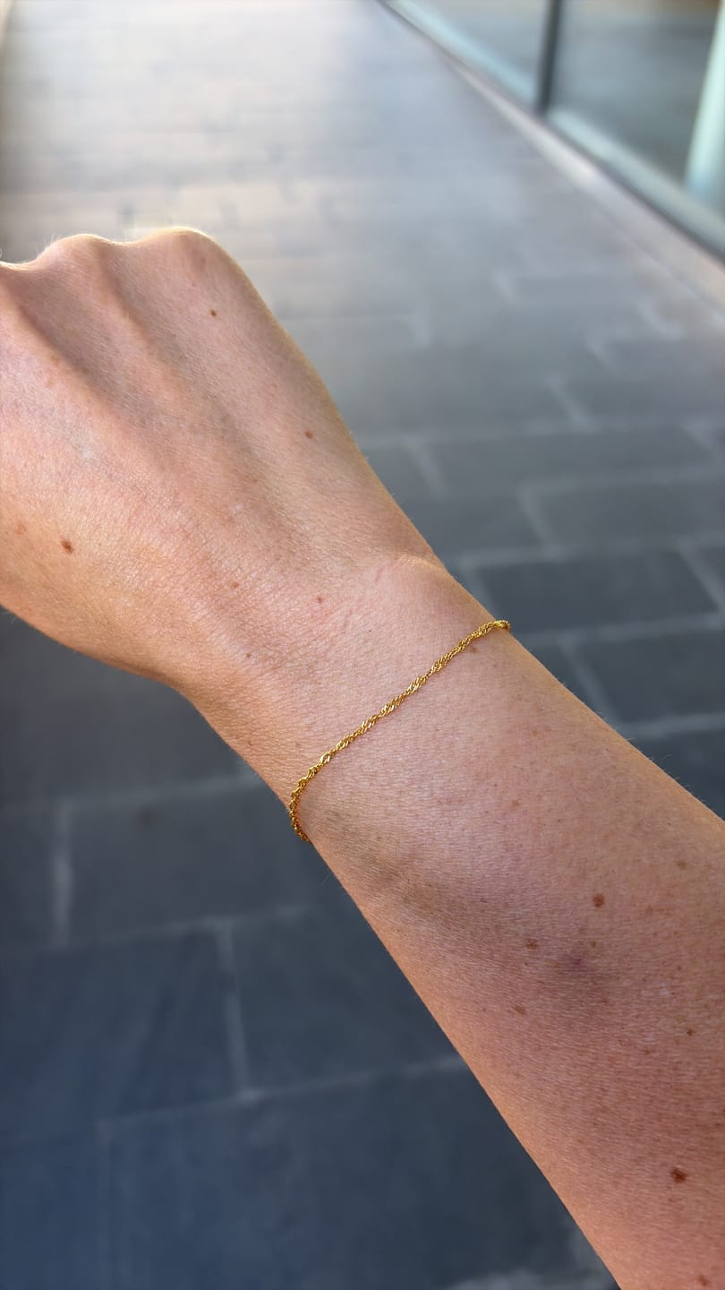 Customer photo review of Permanent Armband - dein everbond in München