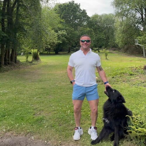 Customer photo review of Ultra-Stretch 5" Chino Shorts - White