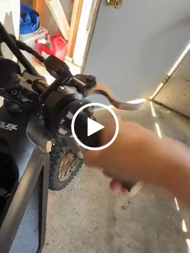Customer video review of Tuttio Soleil 01 Plug & Play Surron Throttle