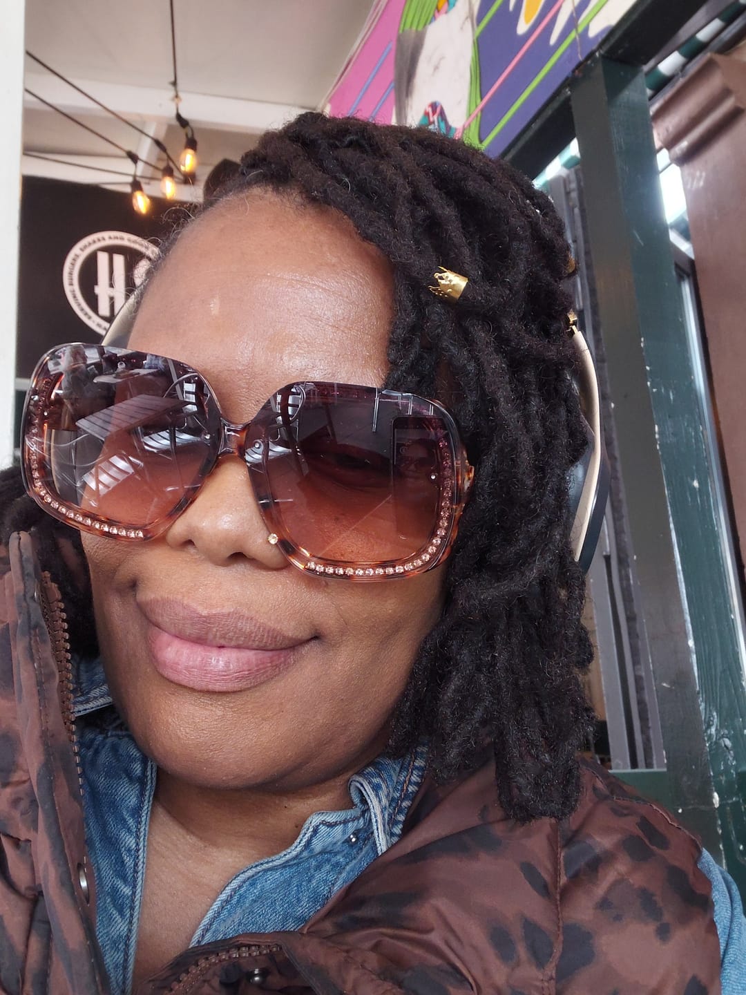 Customer photo review of JUMBO Scalp Stimulator
