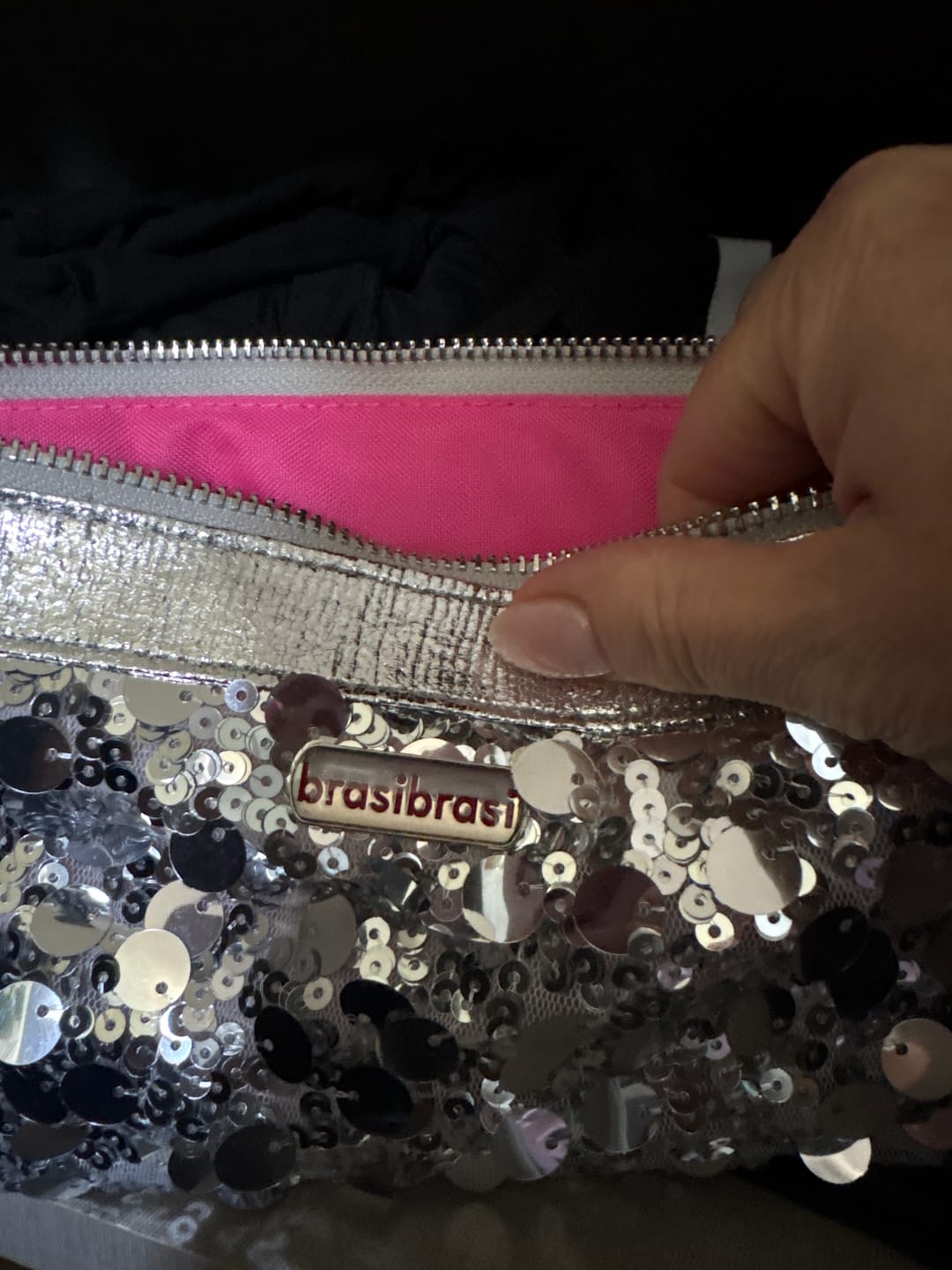 Customer photo review of BRASI&BRASI Tasche Clutch Paillette Make up klein Farbe Silber