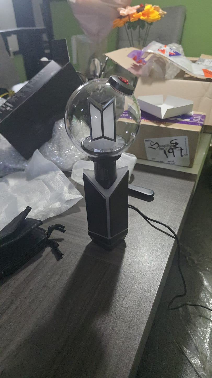 Customer photo review of [3RD PRE-ORDER] BTS - OFFICIAL LIGHT STICK VER.4 PARTS BTS VER
