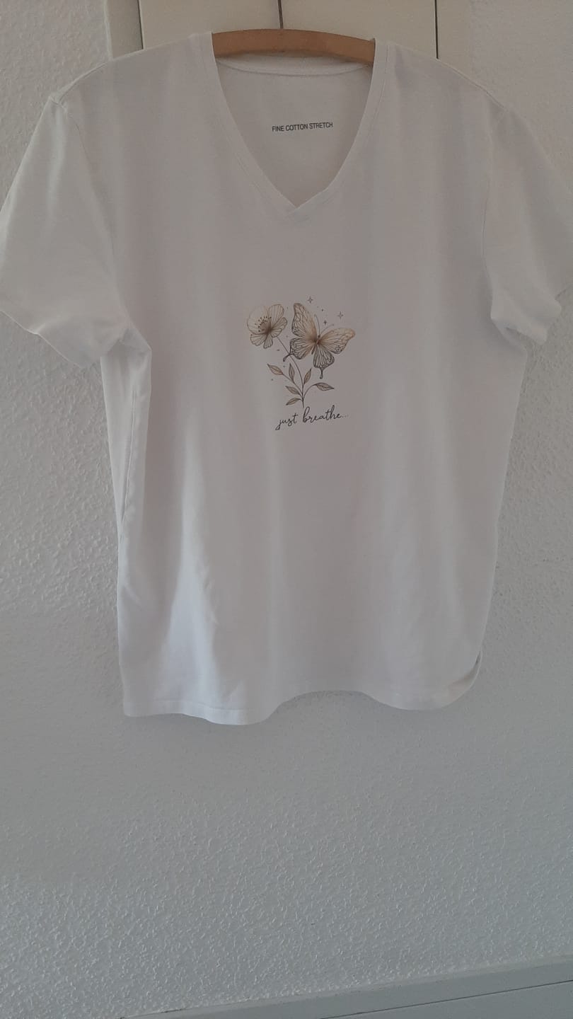 Customer photo review of Bügelbild Schmetterling Blume Just Breathe