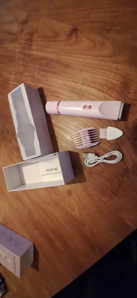 Customer photo review of CocoKiss™ 2-in-1 Bikini & Body Trimmer