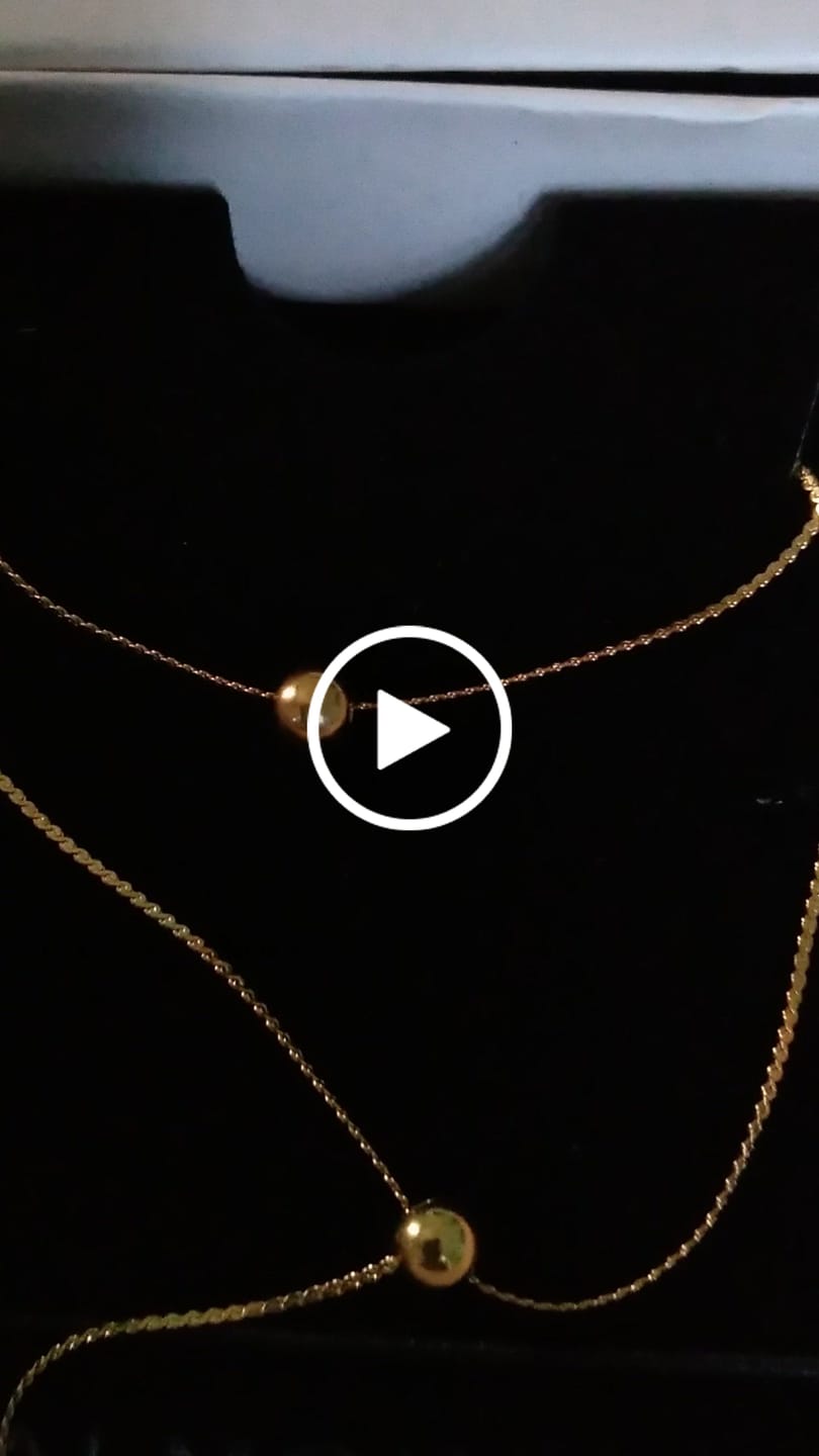 Customer video review of Drop Bead Necklace