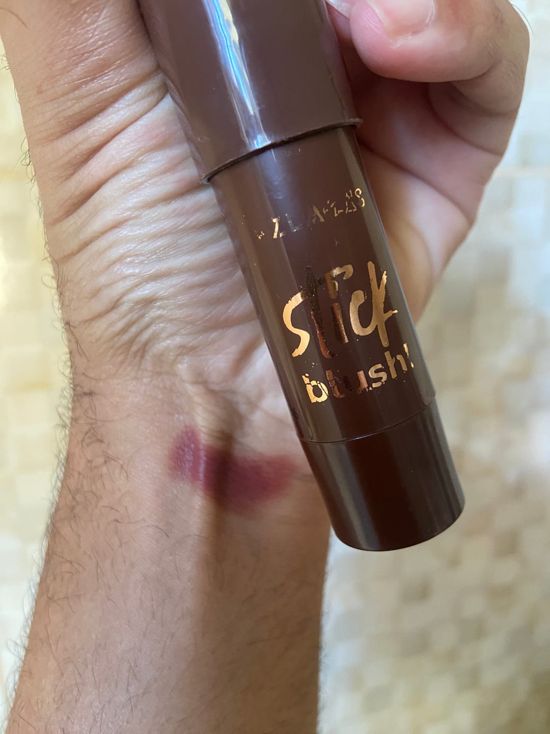 Customer photo review of Blush Stick Red Mocha Vizzela + La's
