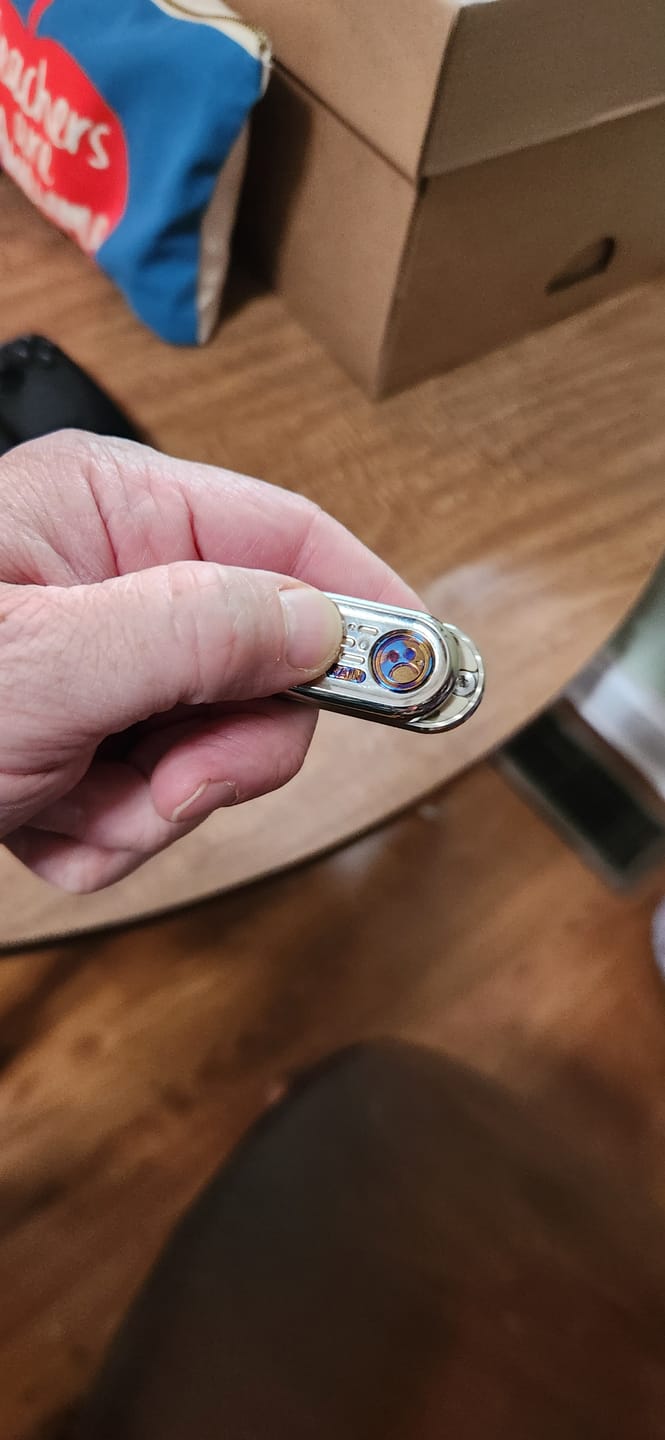 Customer photo review of Metal Toys Dz Top-B 2024 Rain Edition Mechanical Fidget Slider