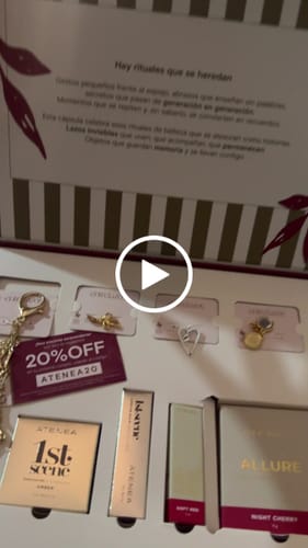 Customer video review of Atenea x Entrelazos