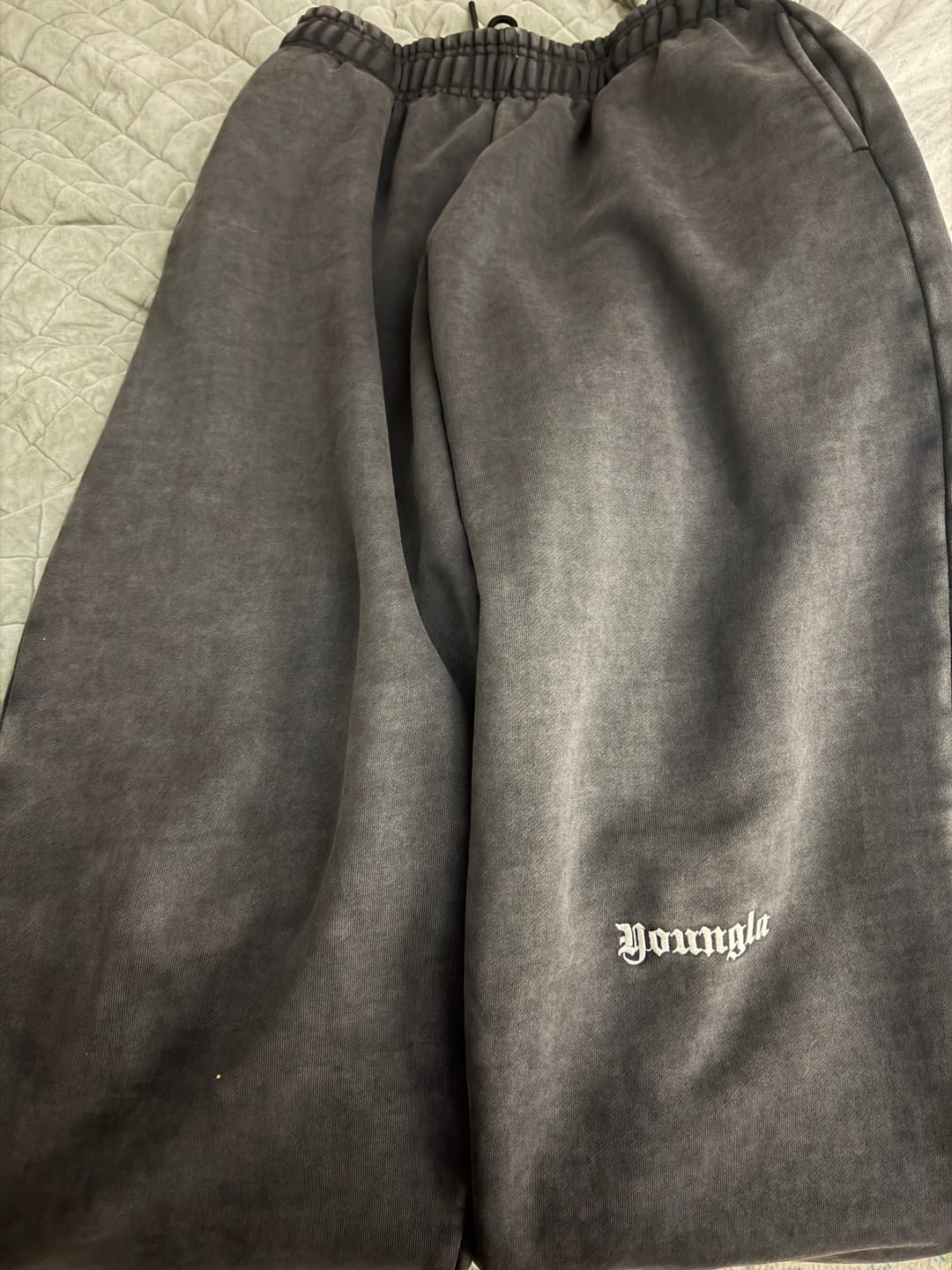 Customer photo review of 2129 - Core Baggy Sweats