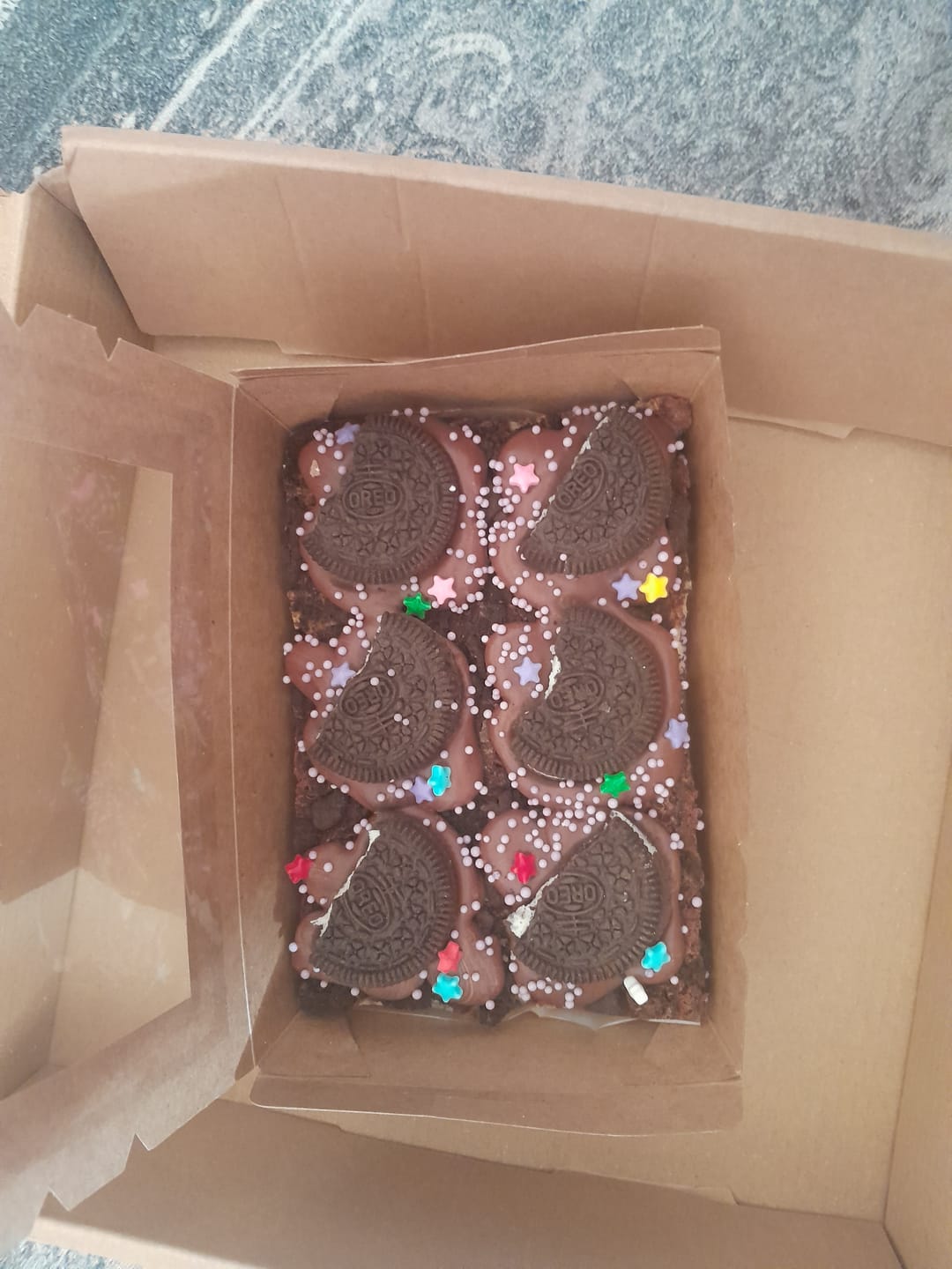 Customer photo review of Mini cheesecake brownie