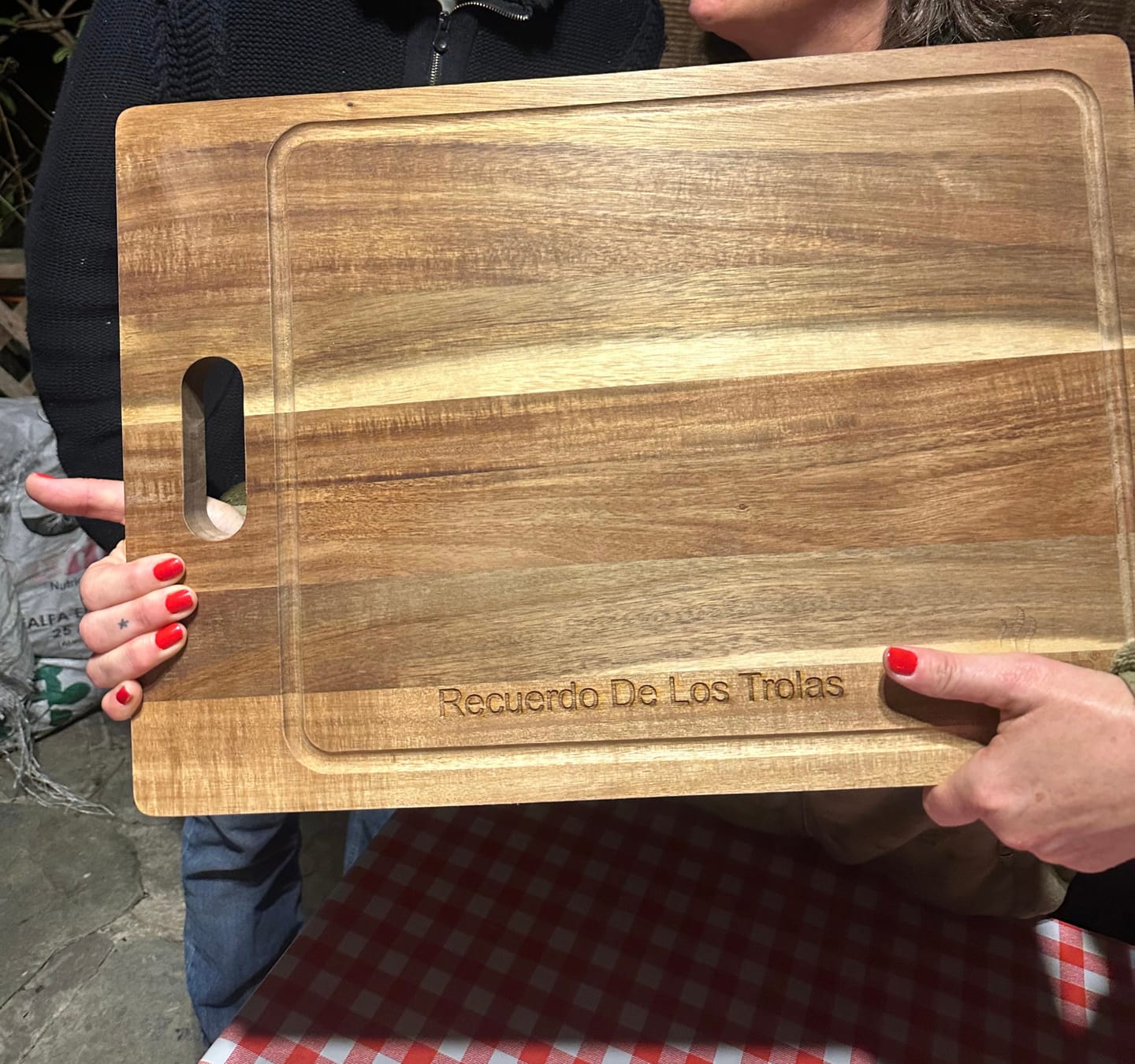 Customer photo review of Tabla madera 50x35 cms Máster