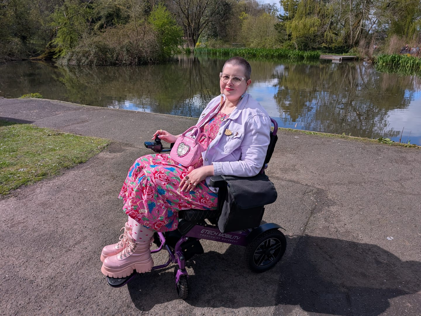 Customer photo review of Voyager 185 – Lightweight Electric Wheelchair with Side-Slot Batteries and Reclining Seat (Heavy-duty 185kg Load)