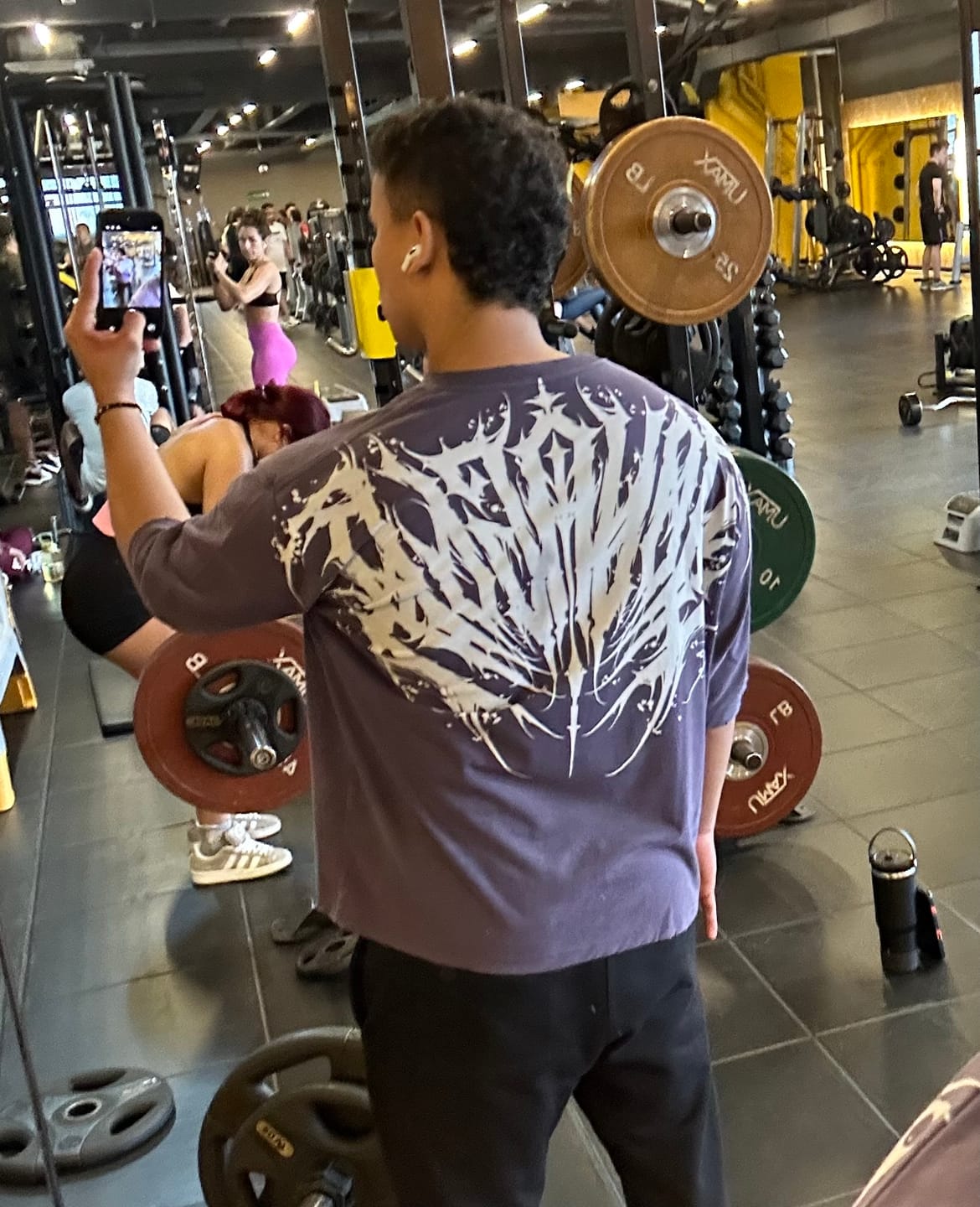 Customer photo review of 4185 - Chaos Tees