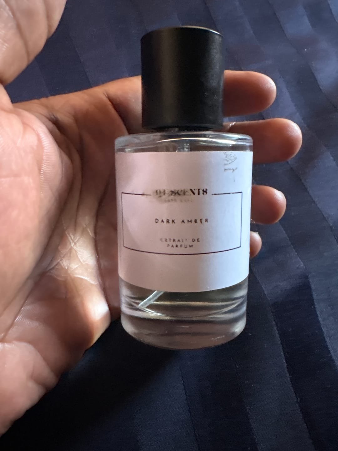 Customer photo review of Dark amber unisex