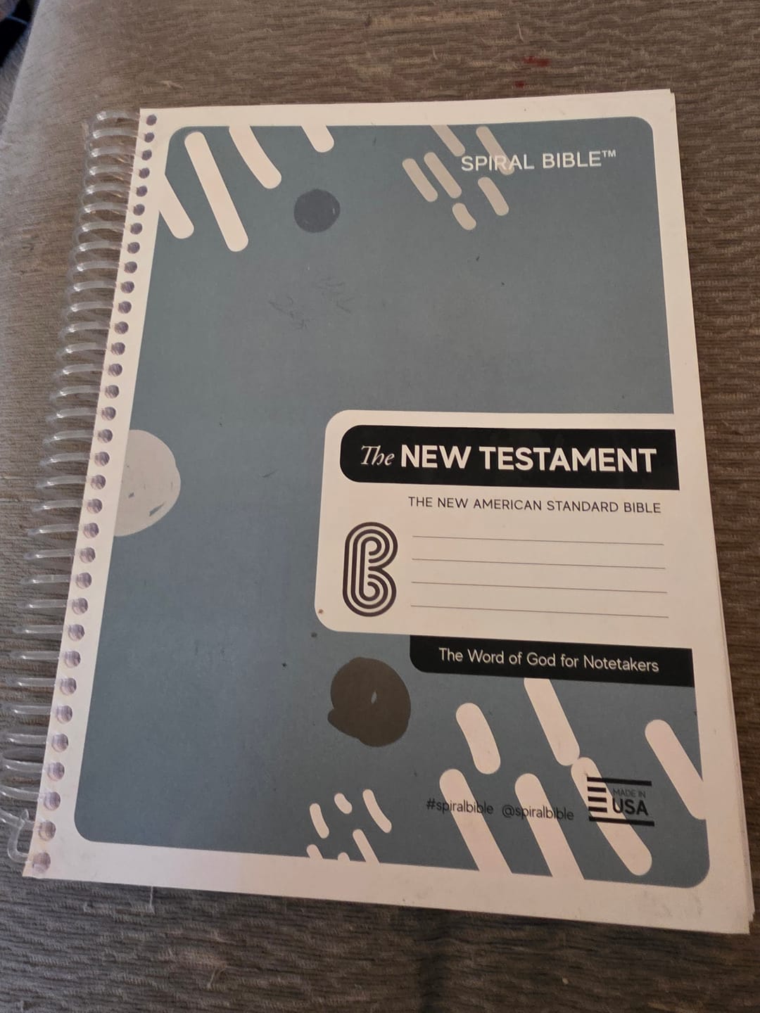 Customer photo review of Spiral Bible™ - NASB - New Testament - Flake