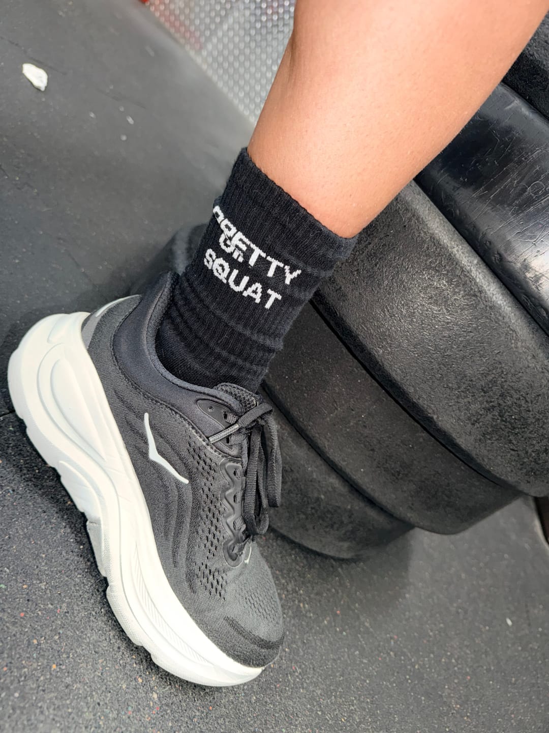 Customer photo review of Pretty Girls Squat ™ - Crew Workout Socks
