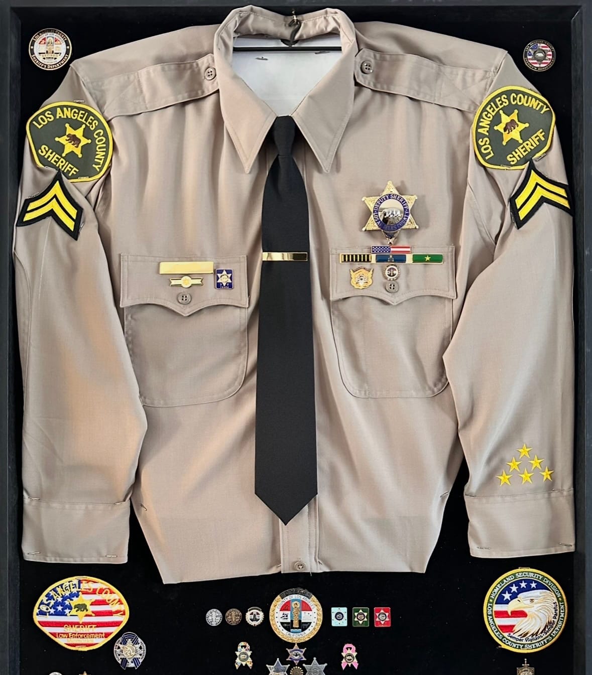 Customer photo review of LASD Los Angeles County Deputy Sheriff Star Badge Premium Enamel Exact Replica