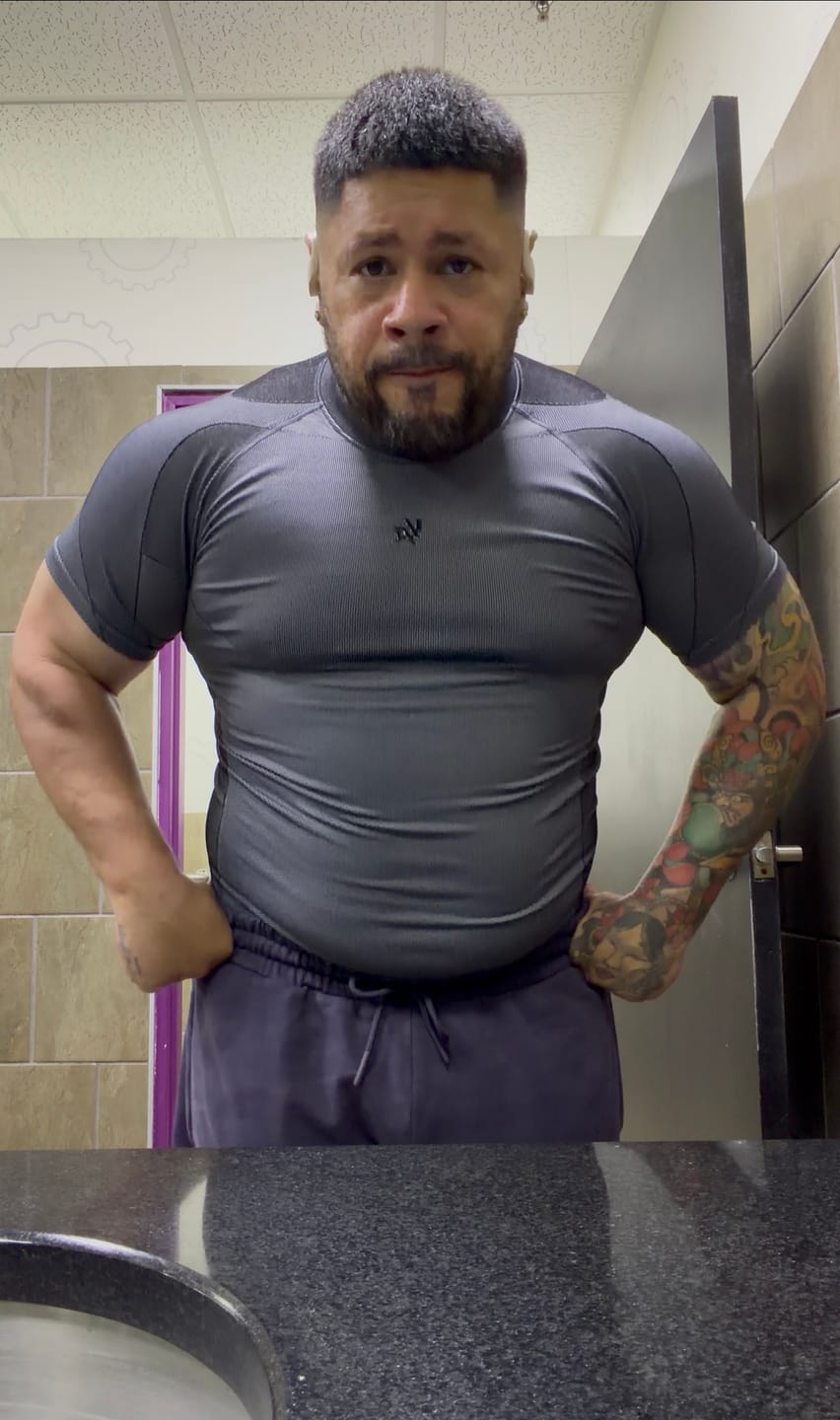 Customer photo review of 4339 - Forme Compression Tees
