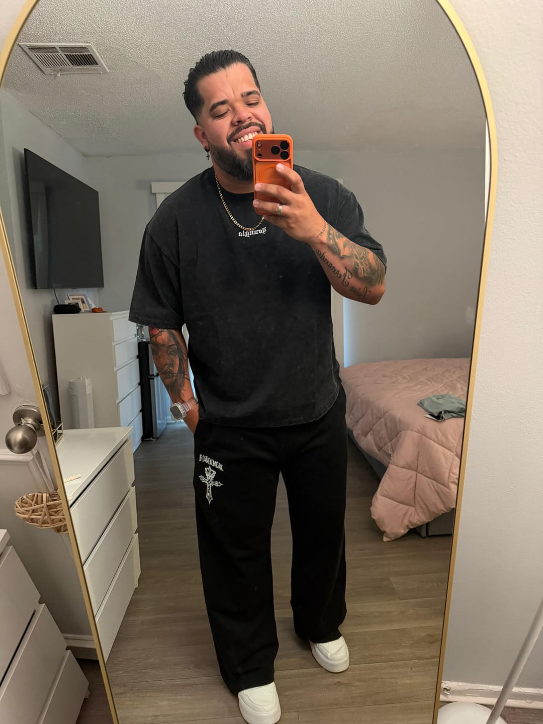 Customer photo review of 4293 - Core Relaxed Tees