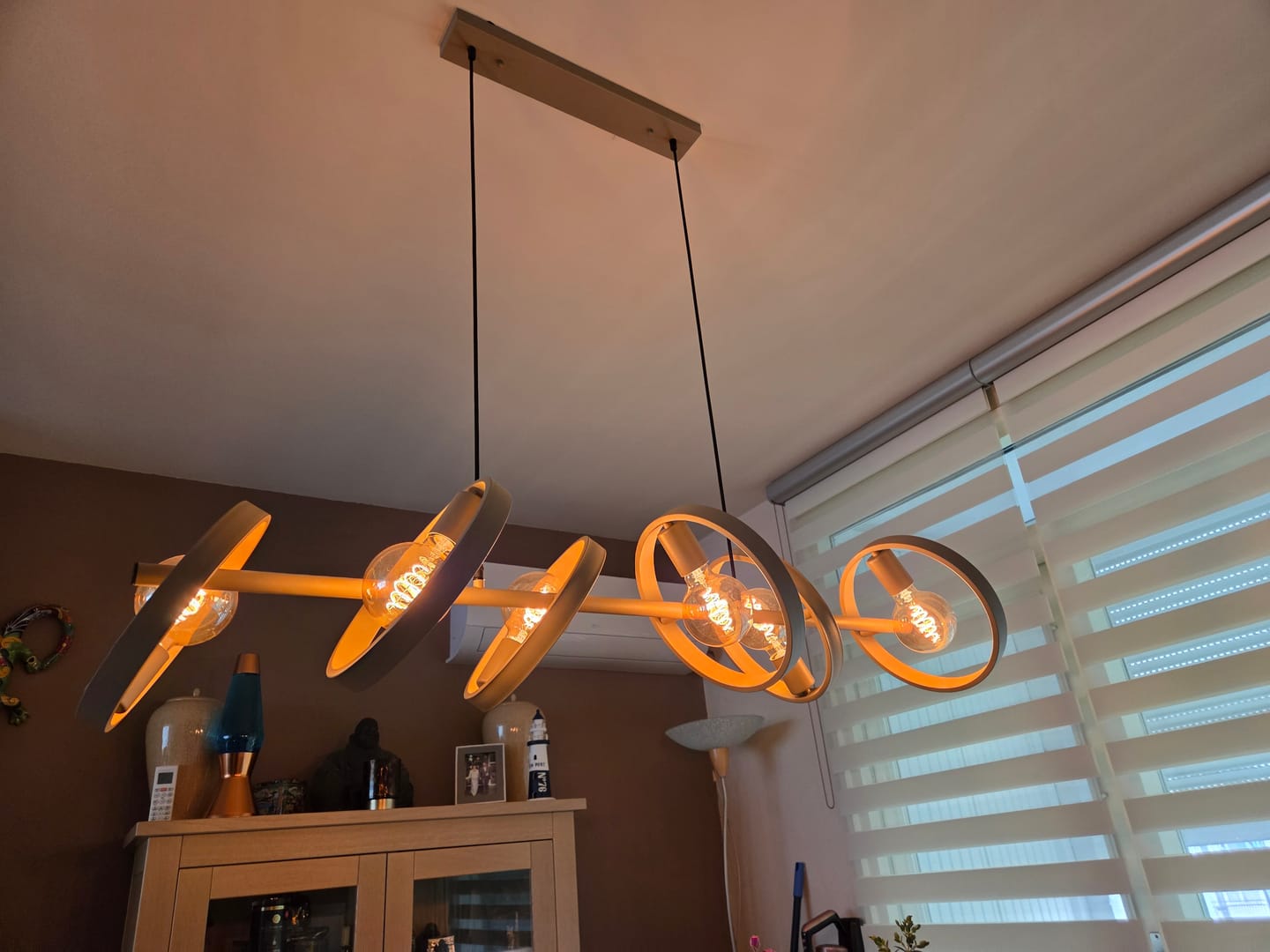 Customer photo review of Hanglamp Amara - 6-lichts - Beige - Metaal