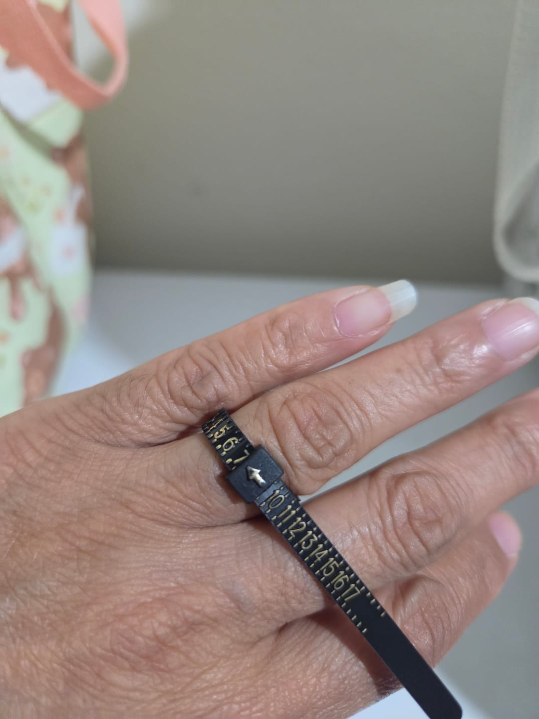 Customer photo review of Free Finger Sizer