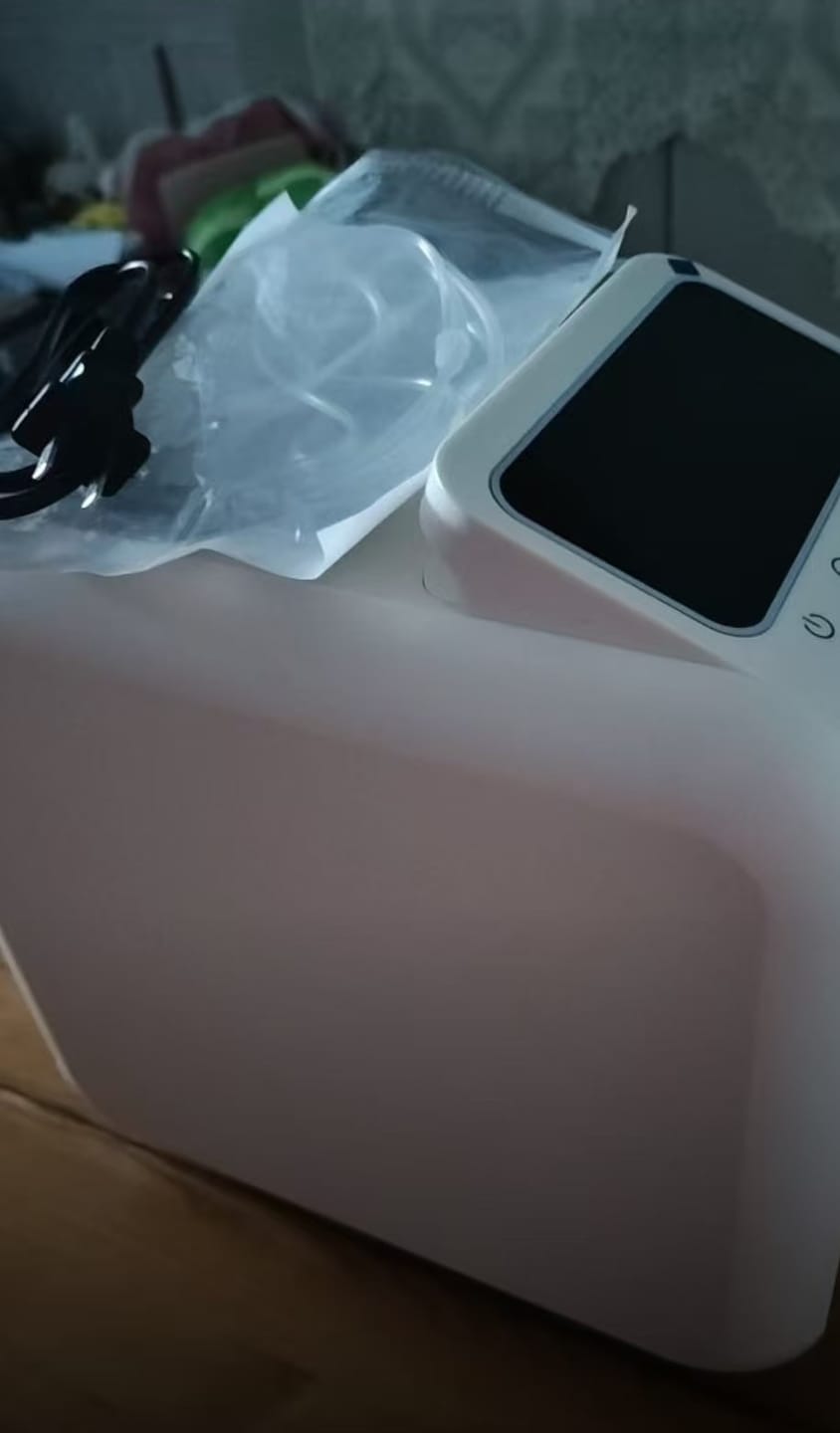 Customer photo review of Home 1-9L Adjustable Continuous Flow Oxygen Concentrator - DF-018