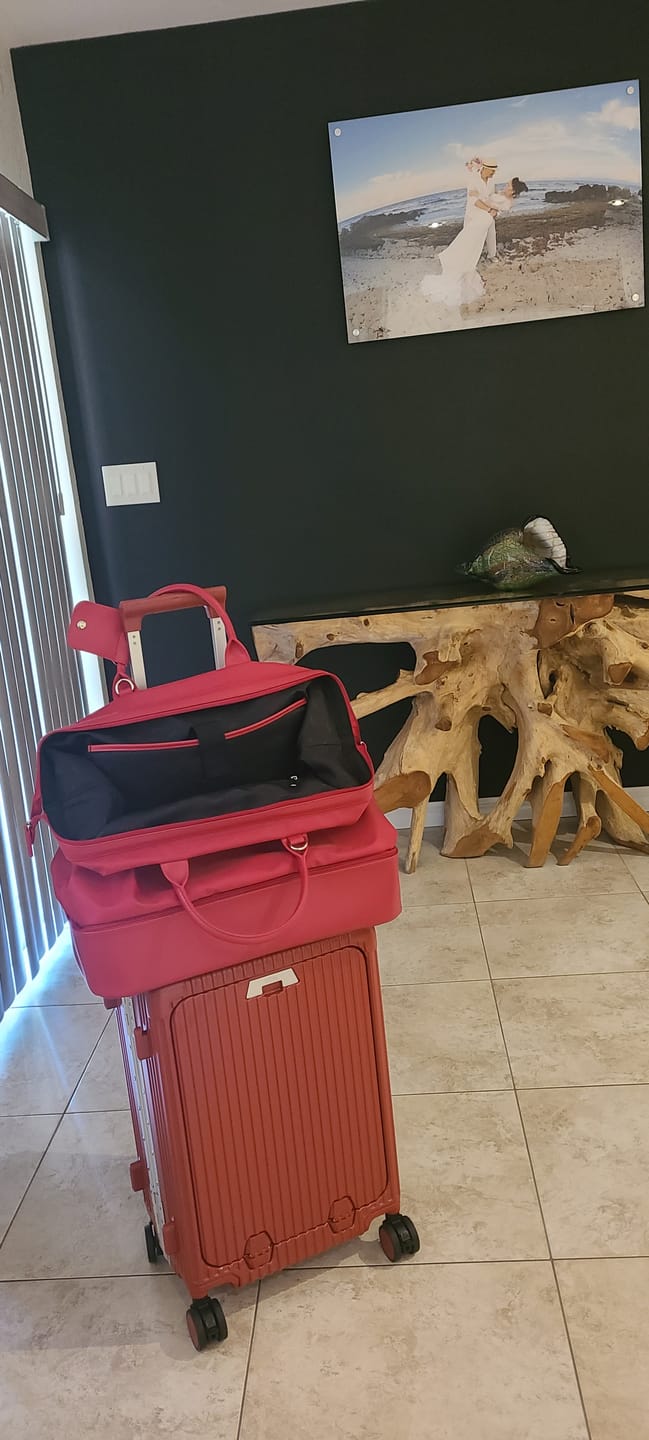Customer photo review of Carry-On: All-in-One